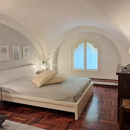 Petrarca 아파트