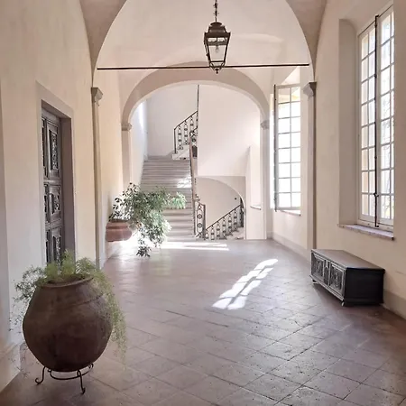Petrarca 아파트