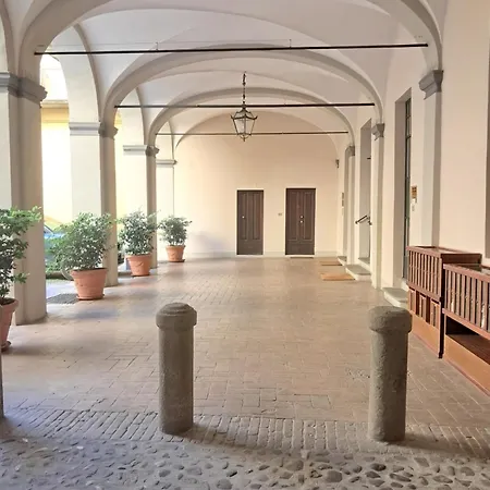 Petrarca - Free Private Parking *